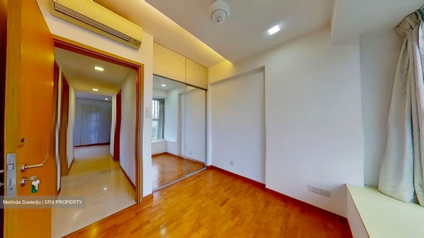 Mera Springs (D8), Condominium #599595401